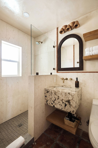 Bathroom 4, Sand Castle Inn And Suites, San Diego