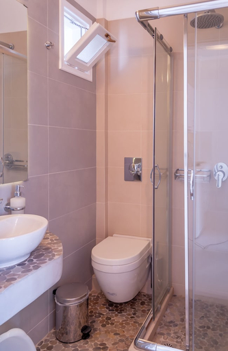 Others 4, Milos Bay Suites, South Aegean