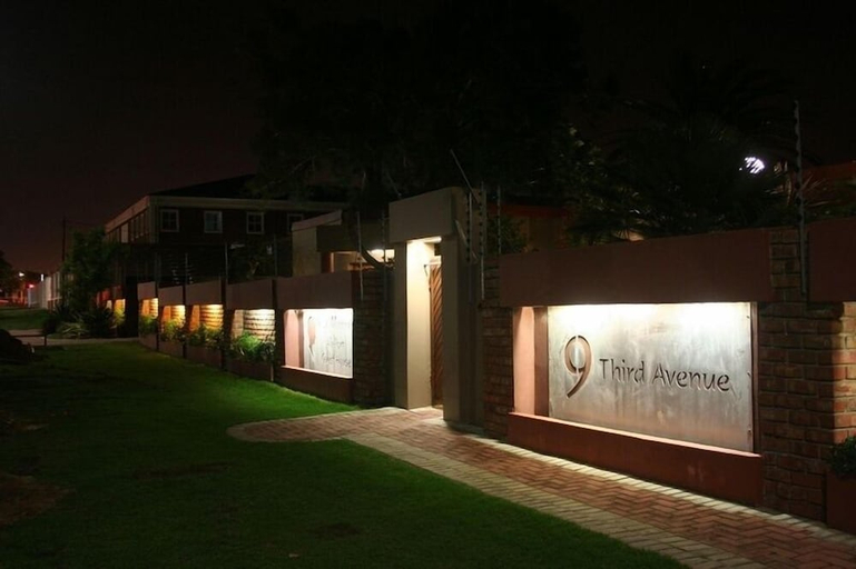 Exterior & Views 2, á La Martha’s Air-Port Guest House, Nelson Mandela Bay