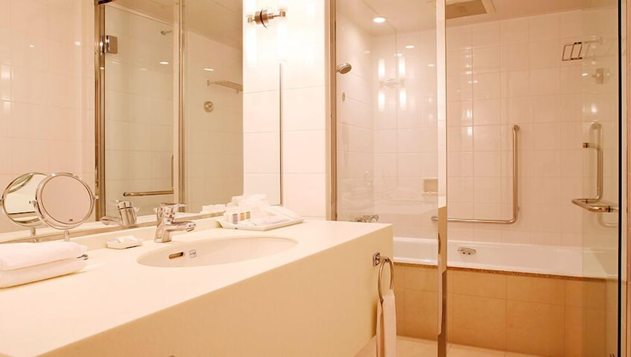 Bathroom 3, Hotel Grand Fuji, Fuji