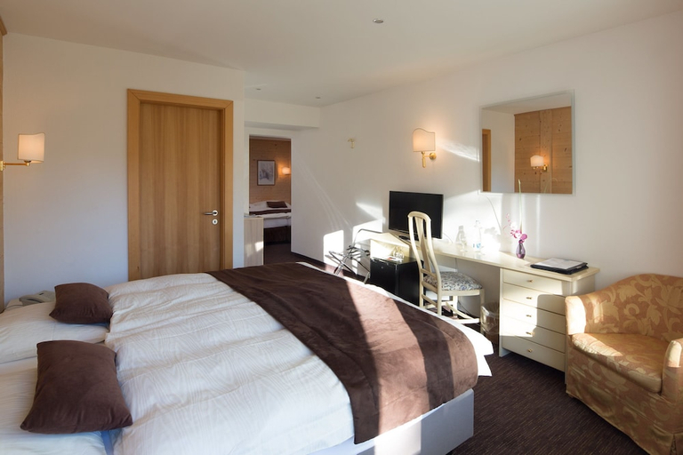 Bedroom 3, La Prairie, Sierre