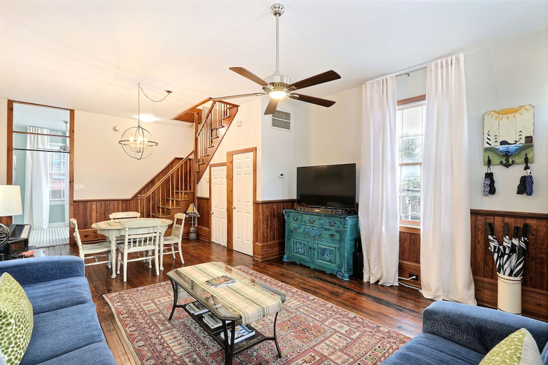 Others 5, Gallery Stays - Low Country, Chatham
