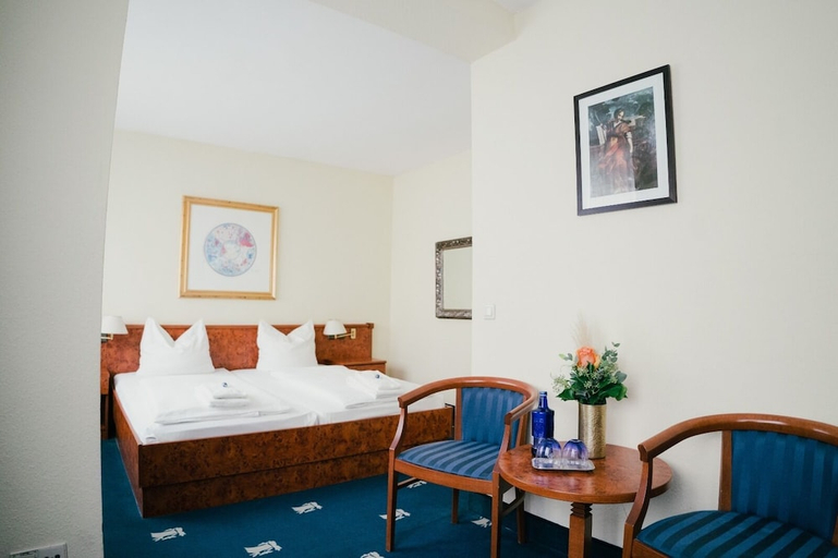 Bedroom 4, Hotel St. Georg, Düsseldorf