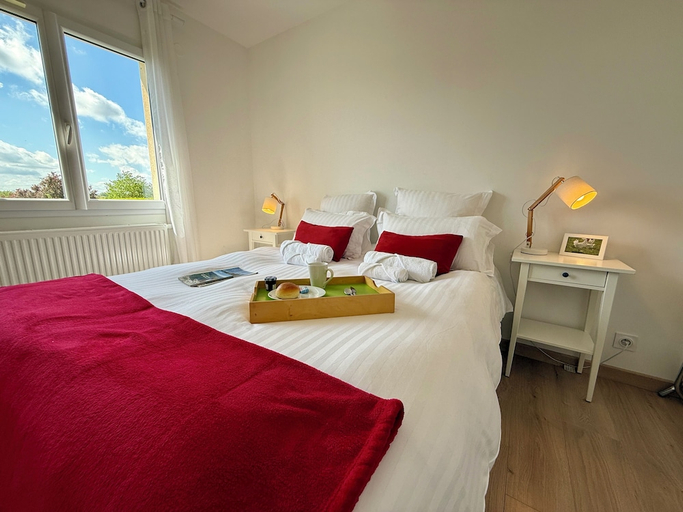 Bedroom 2, Chambres D hotes Gite Grange Debout, Ain