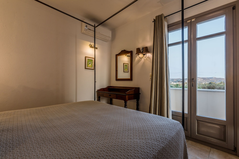 Bedroom 2, Athina Studios & Suites, South Aegean