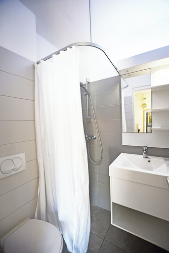 Bathroom 4, Residence Les Castors, Haute-Corse