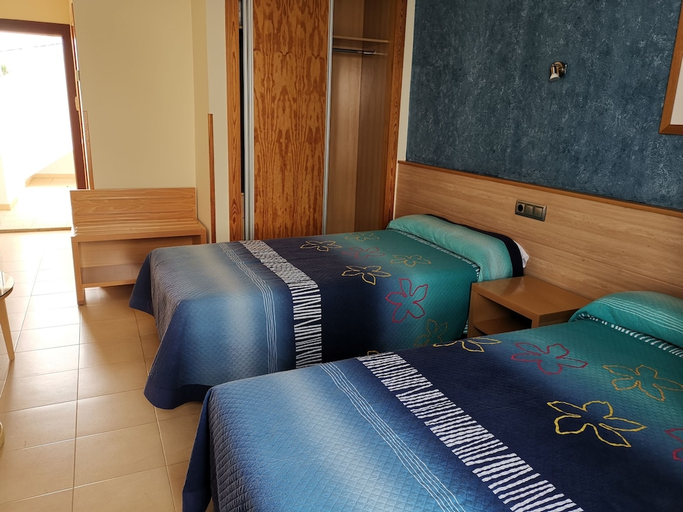 Bedroom 5, Punta del Cantal Hotel Suites, Almería