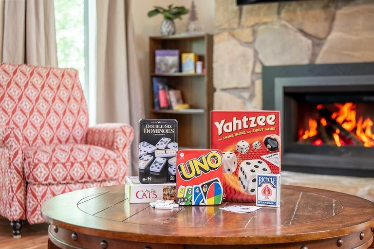 Interior, Little Cub Cottage, Sevier