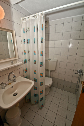 Bathroom 5, Nina Apartments, Thessaly