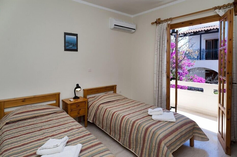 Bedroom 4, Villa Alexander, Crete