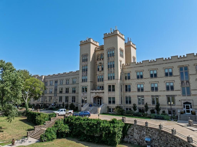 Exterior, Cozy Suite in Historic Marymount, Saline