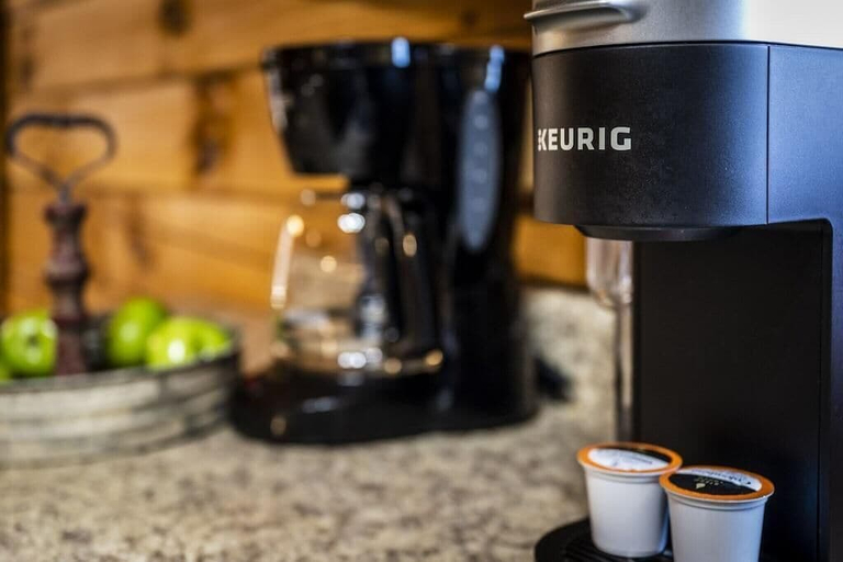 Coffee and/or coffee maker, Happy Days, Sevier