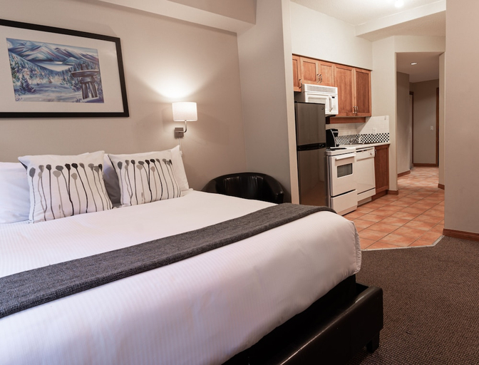 Others 2, Alpenglow Lodge By Mountainview, Squamish-Lillooet