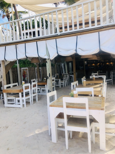 Food & Drinks 4, Tropicana Suites Deluxe Beach Club & Pool, Salvaleon de Higuey