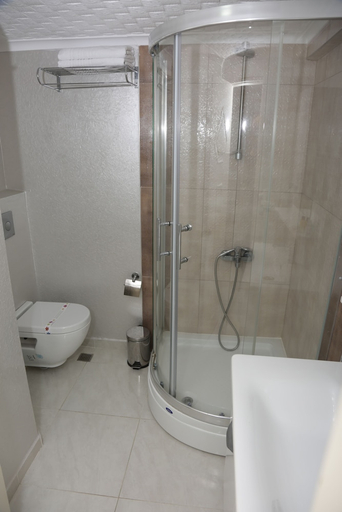 Bathroom 5, Geo Beach Hotel Marmaris, Marmaris