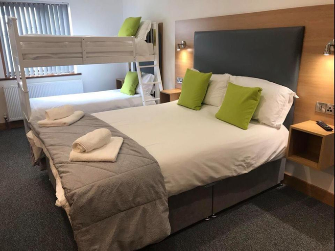 Bedroom 2, All Seasons B&B, Causeway Coast and Glens