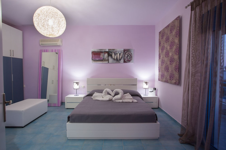 Bedroom 3, Villa Amor, South Aegean