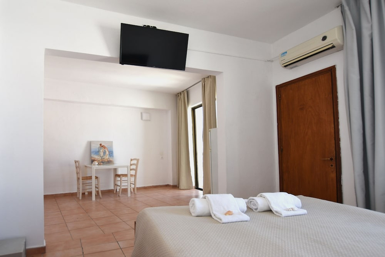 Others 3, Marnin Apartments, South Aegean