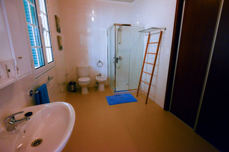 Bathroom 4, Casa da Praia, Ponta Delgada