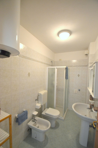 Bathroom amenities, Choose to Spend Your Holiday With Beahost Rentals!, Venezia