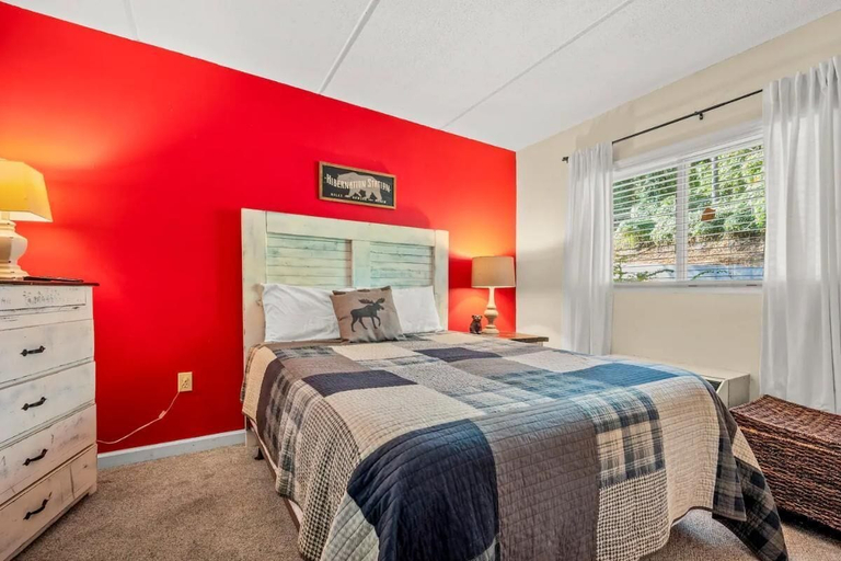 Bedroom 3, Heart of Gatlinburg, Sevier