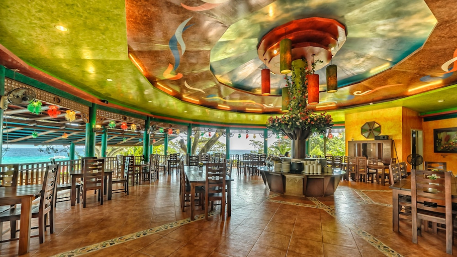 Food & Drinks 4, Flushing Meadows Resort and Playground, Dauis