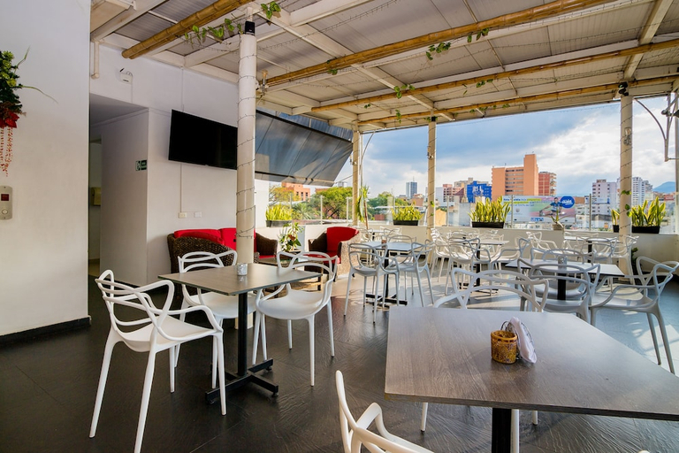 Food & Drinks 4, Vegas Granada, Santiago de Cali