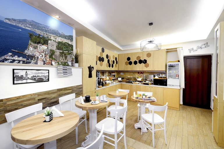 Food & Drinks 5, B&B Sorrento Queen, Napoli