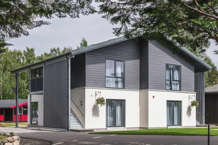 Exterior & Views 2, High Range Holiday Apartments, Highland