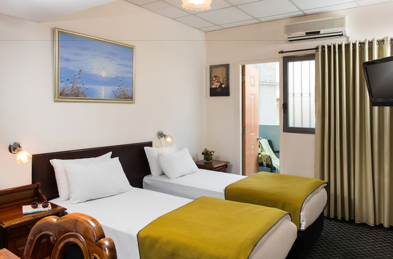 Bedroom 2, Sun City