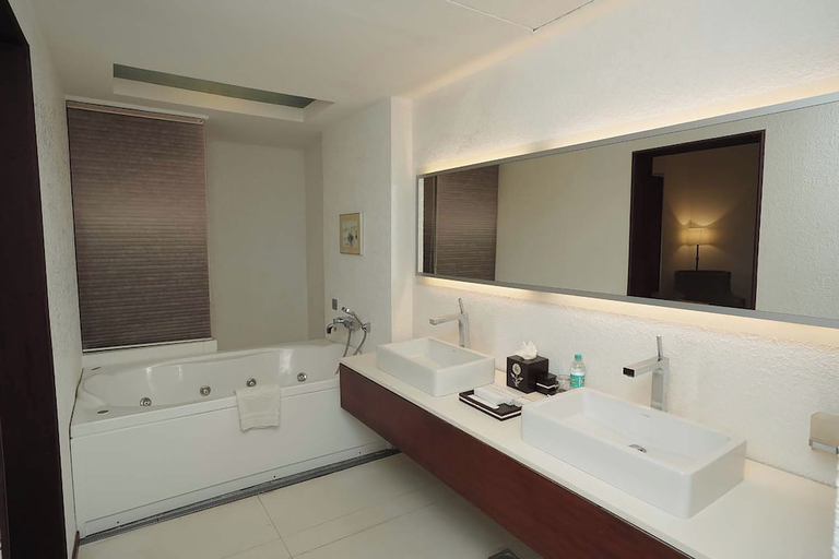 Bathroom 3, The Leela Ashtamudi, A Raviz Hotel, Kollam