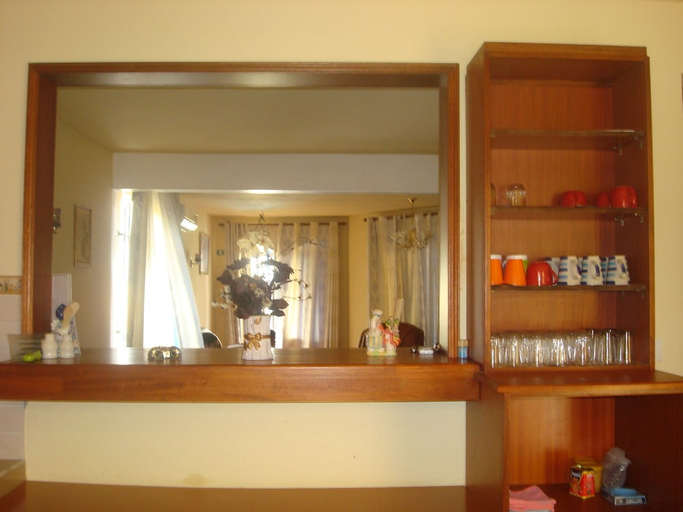 Food & Drinks, Appartement