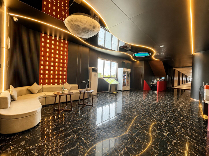 Reception 2, Clover Hotel & Spa, Mean Chey