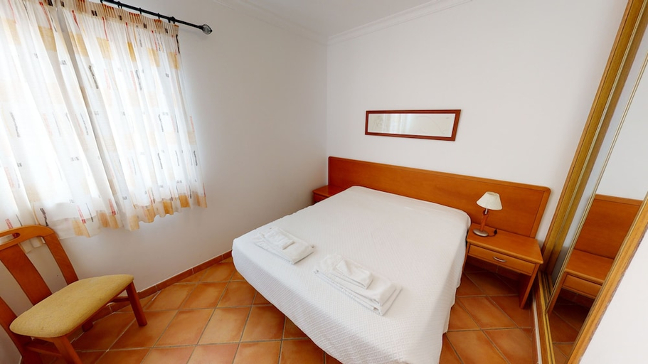 Bedroom 2, MONTE DOS AVOS VILLAGE, Alcoutim