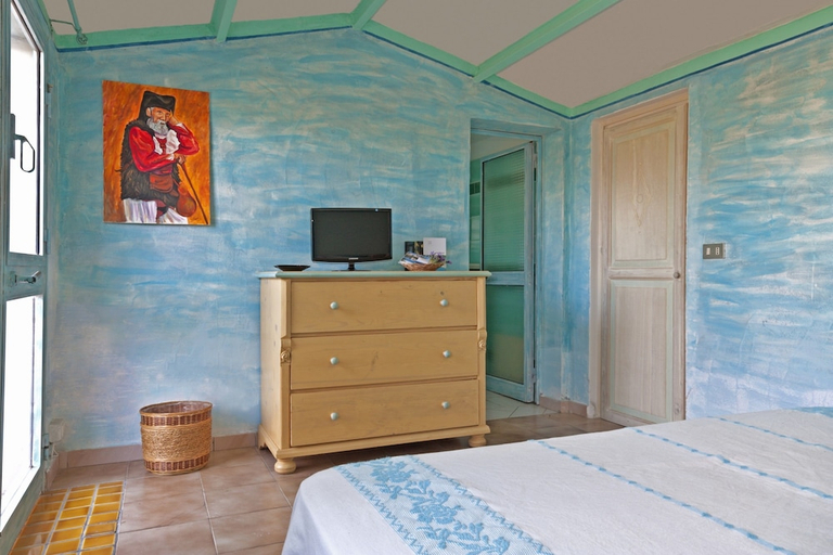 Bedroom 2, Lu Nibareddu Residence Hotel, Olbia-Tempio