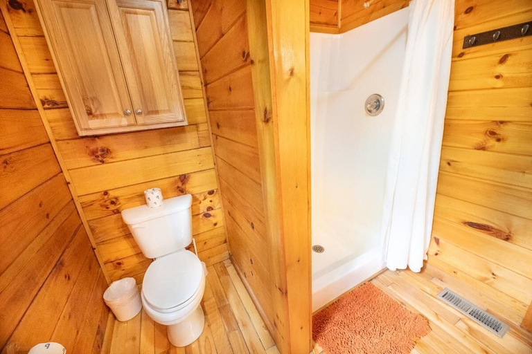 Bathroom 4, Altitude Adjustment, Sevier