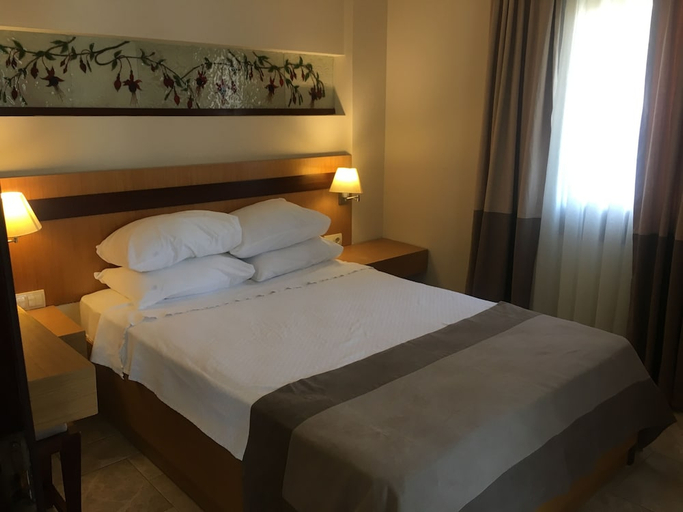 Bedroom 2, Villanaz Apart Hotel, Bodrum