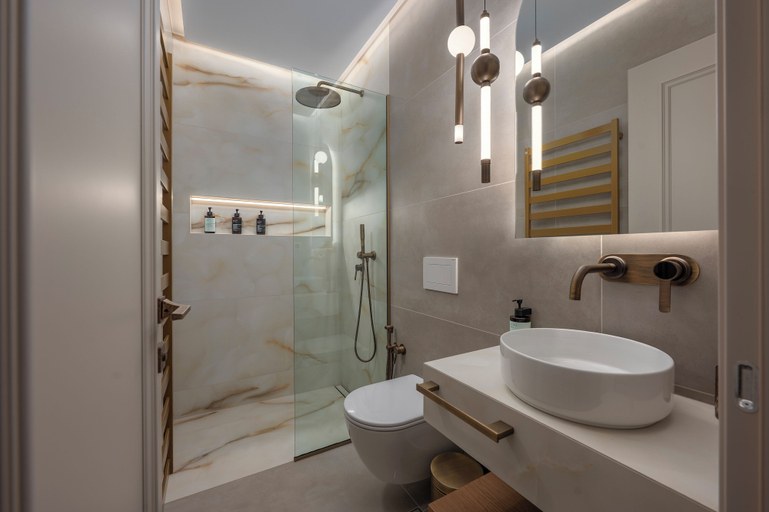 Bathroom 3, Mountain Pine Luxury Suites, West Macedonia