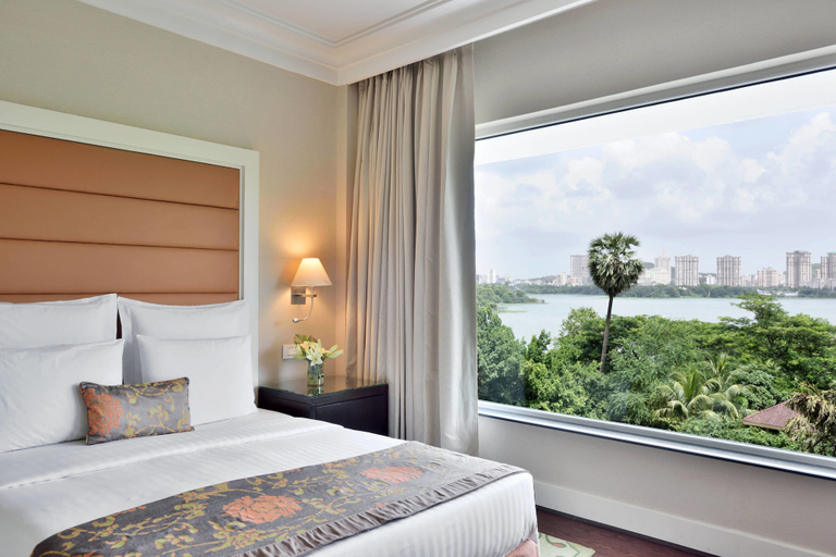 Bedroom 3, Marriott Executive Apartments Lakeside Chalet Mumbai, Mumbai Suburban