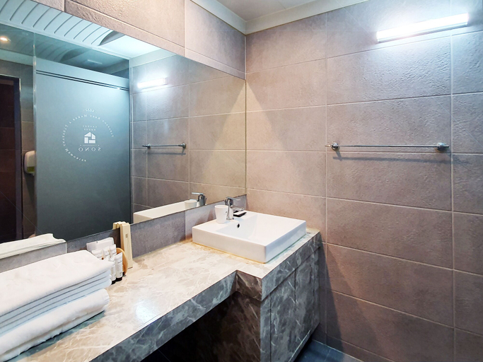 Bathroom 3, Casual House SONO Guest House - Hostel, Buk
