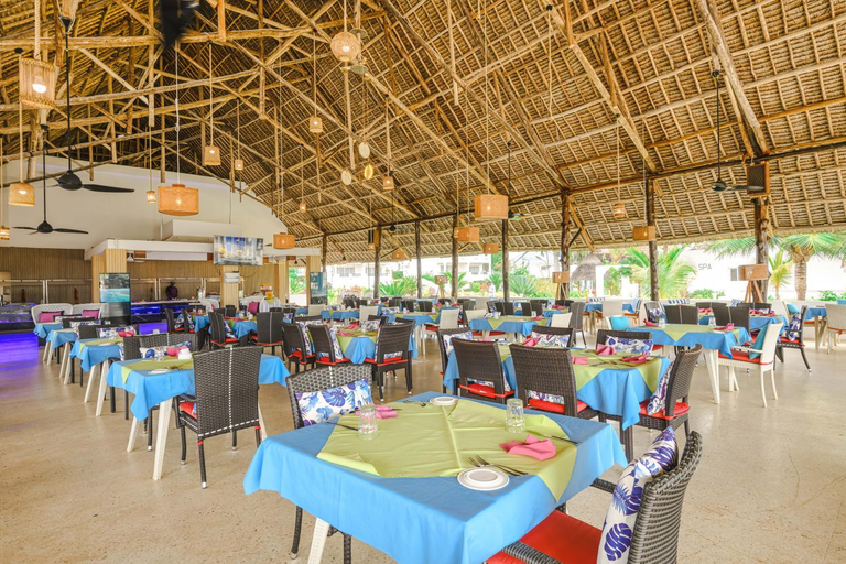 Food & Drinks 5, Mano Kendwa Beach, Kaskazini 'A'