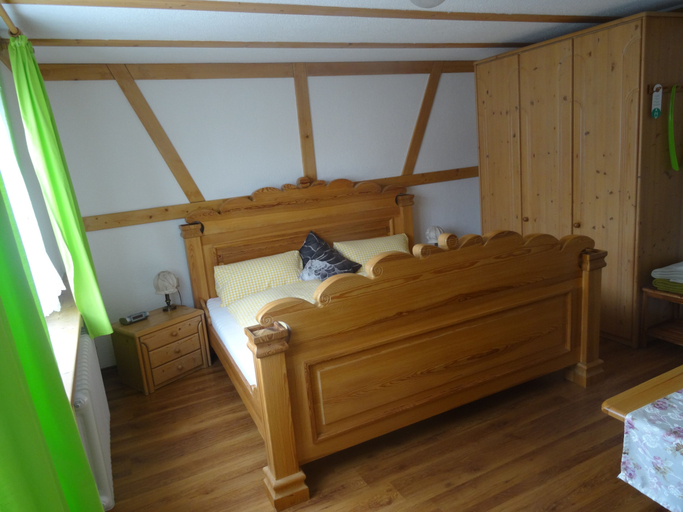 Room 3, Hotel 4Jahreszeiten mit Restaurant, Zollernalbkreis
