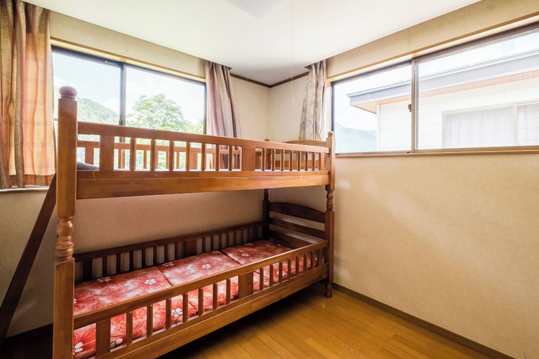 Bedroom 2, Lupinus Kawaguchiko, Fujikawaguchiko