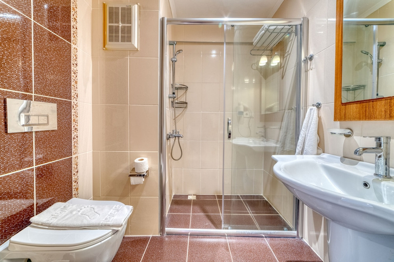 Bathroom 5, Yeniacun Apart Hotel, Alanya