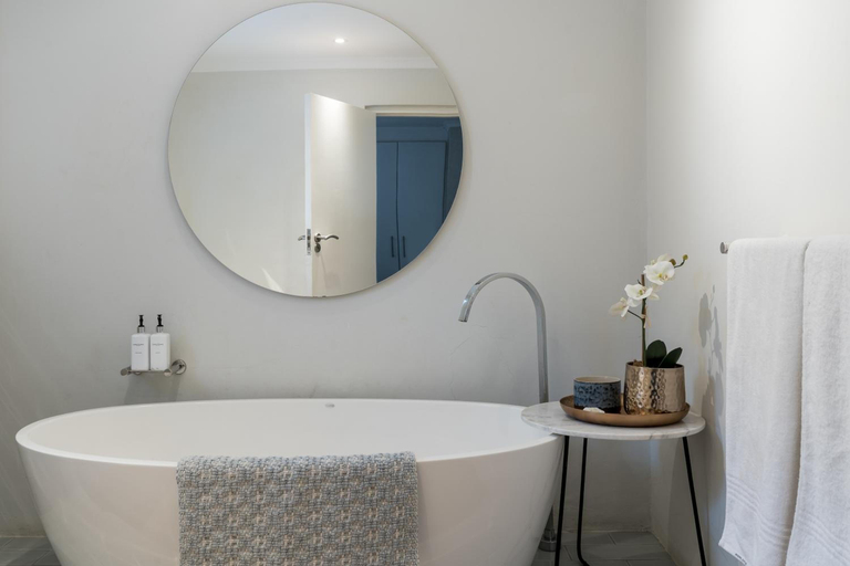 Bathroom 3, Eikehoff Apartment, Cape Winelands