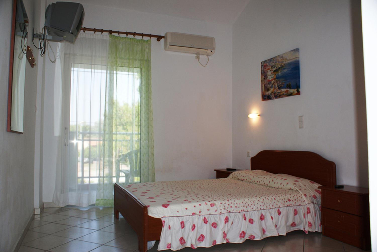 Bedroom 3, Villa Iris, East Macedonia and Thrace
