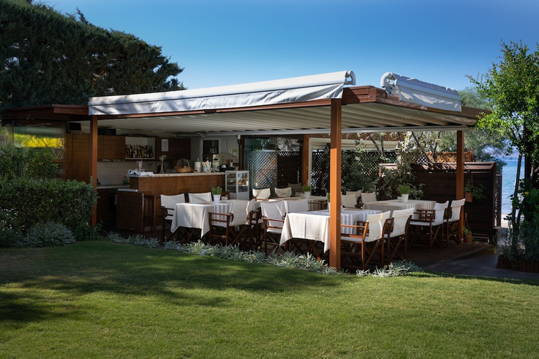 Food & Drinks 5, Enalio Suites, Peloponnese