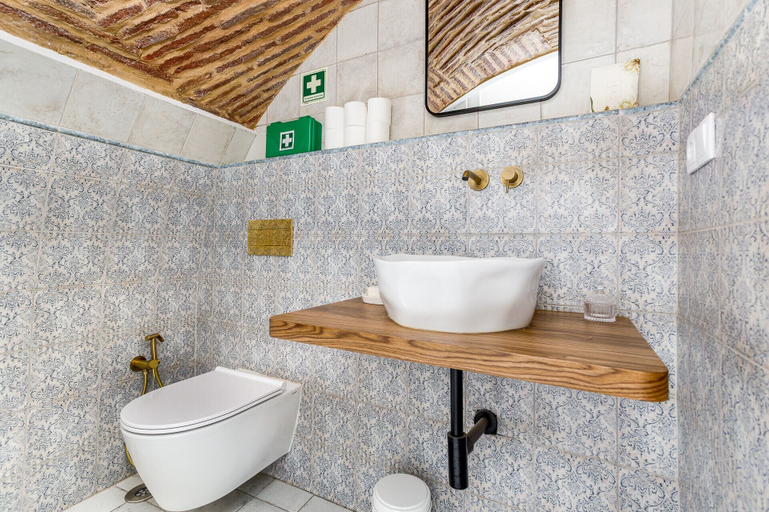 Bathroom 5, Tavirabliss Garden Apartment, Alcoutim