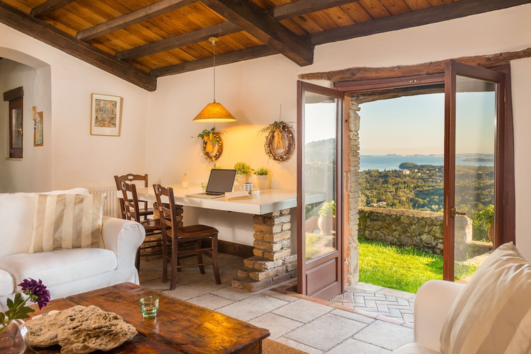 Others 5, Villa Melolia, Ionian Islands