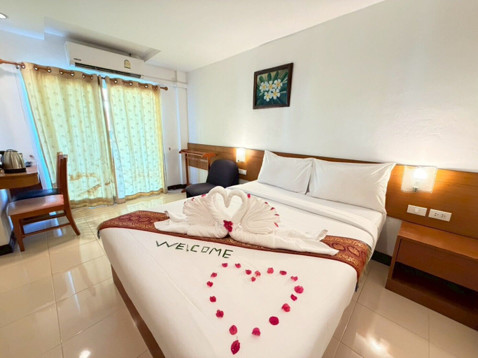 Room 2, Blue Neptuna Hotel Patong, Phuket Island